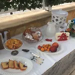לינה וארוחת בוקר Pesciolino Rosso