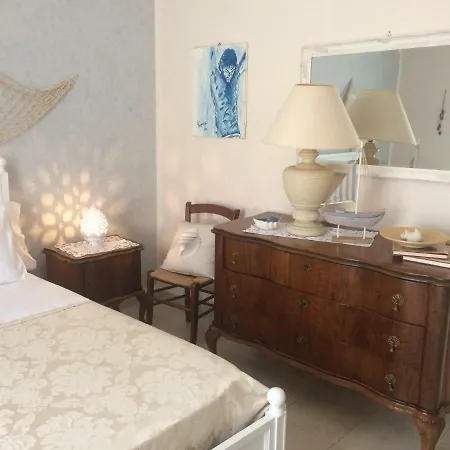 Pesciolino Rosso Bed & Breakfast 3*